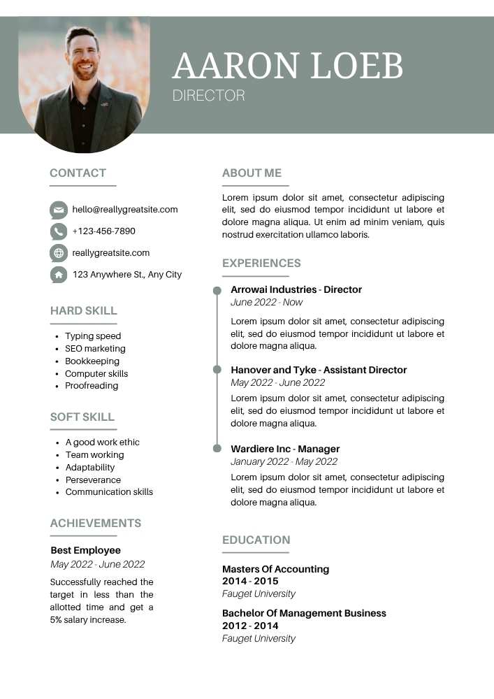 Green Simple Corporate Resume Green Simple Corporate Resume | Editable Template | ATS Friendly Professional Canva CV