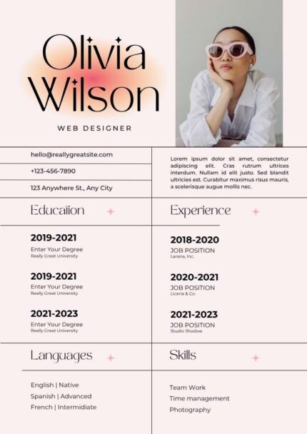 Pink Modern Professional CV Resume – Editable Canva Template | ATS-Friendly Creative Resume Design